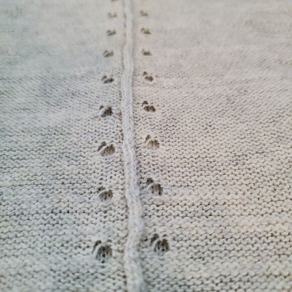 A&F v neck sweater (xs) - Picture 10 of 12